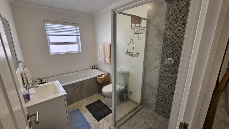 3 Bedroom Property for Sale in Dwarskersbos Western Cape